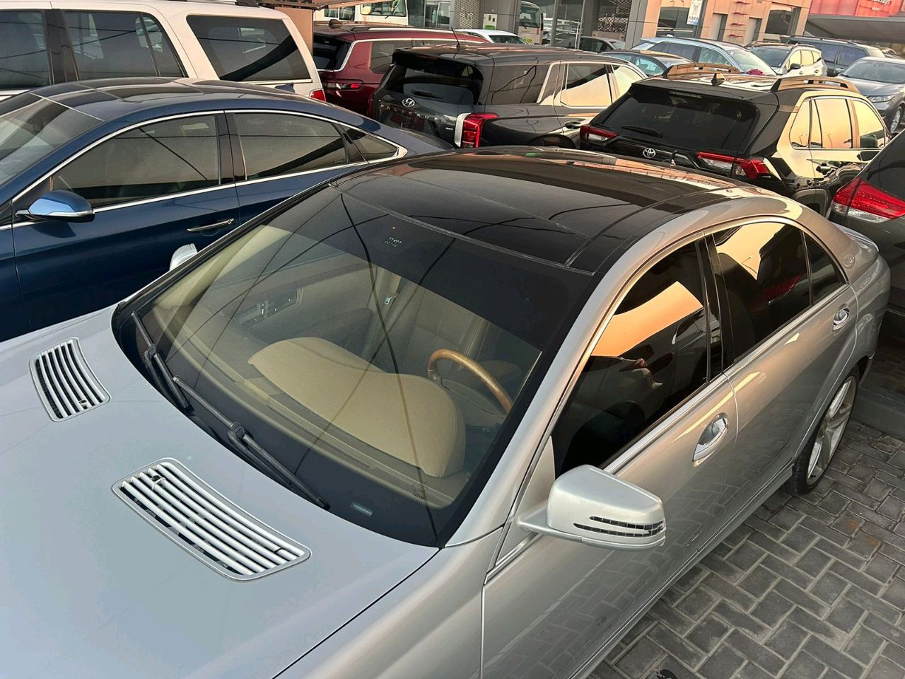 Mercedes Benz S-Class - Image 10