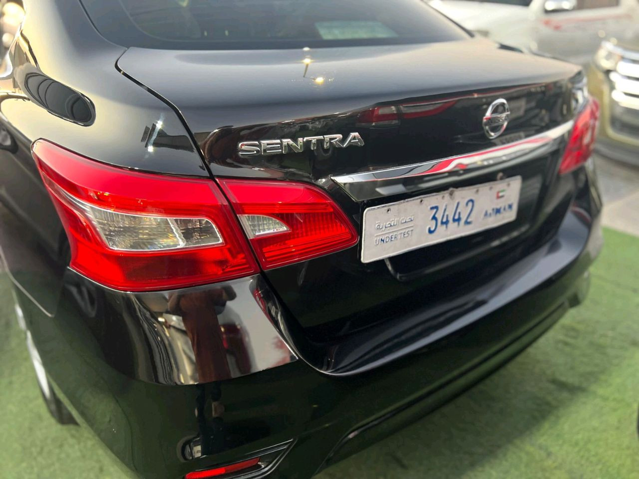 Nissan Sentra - Image 8