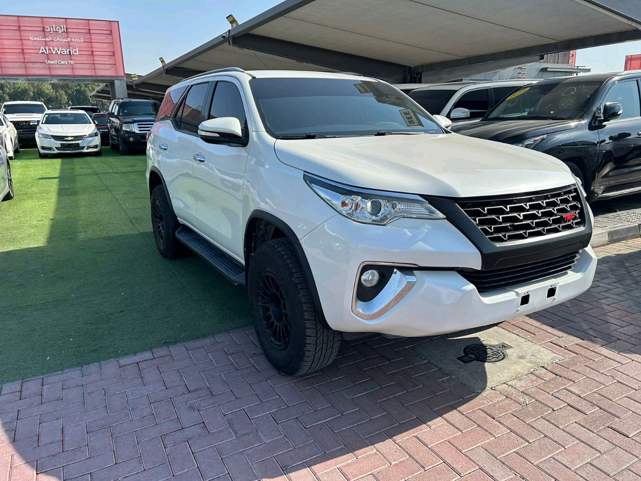 Toyota Fortuner - Image 12