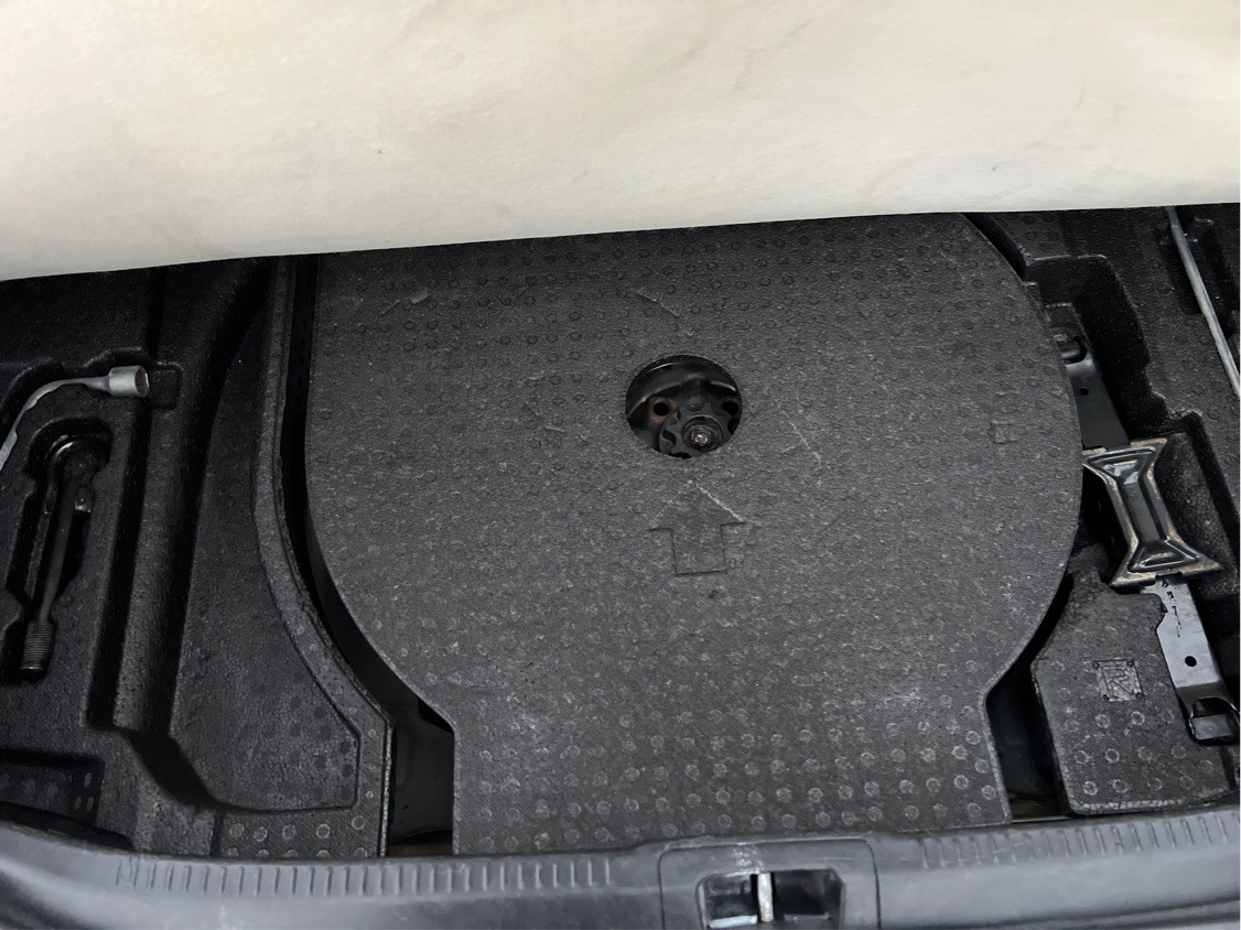 Toyota Camry - Image 4