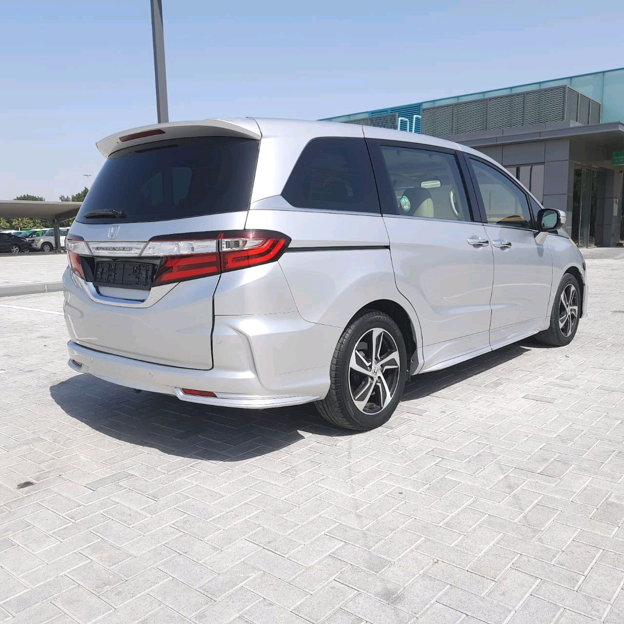 Honda Odyssey - Image 9