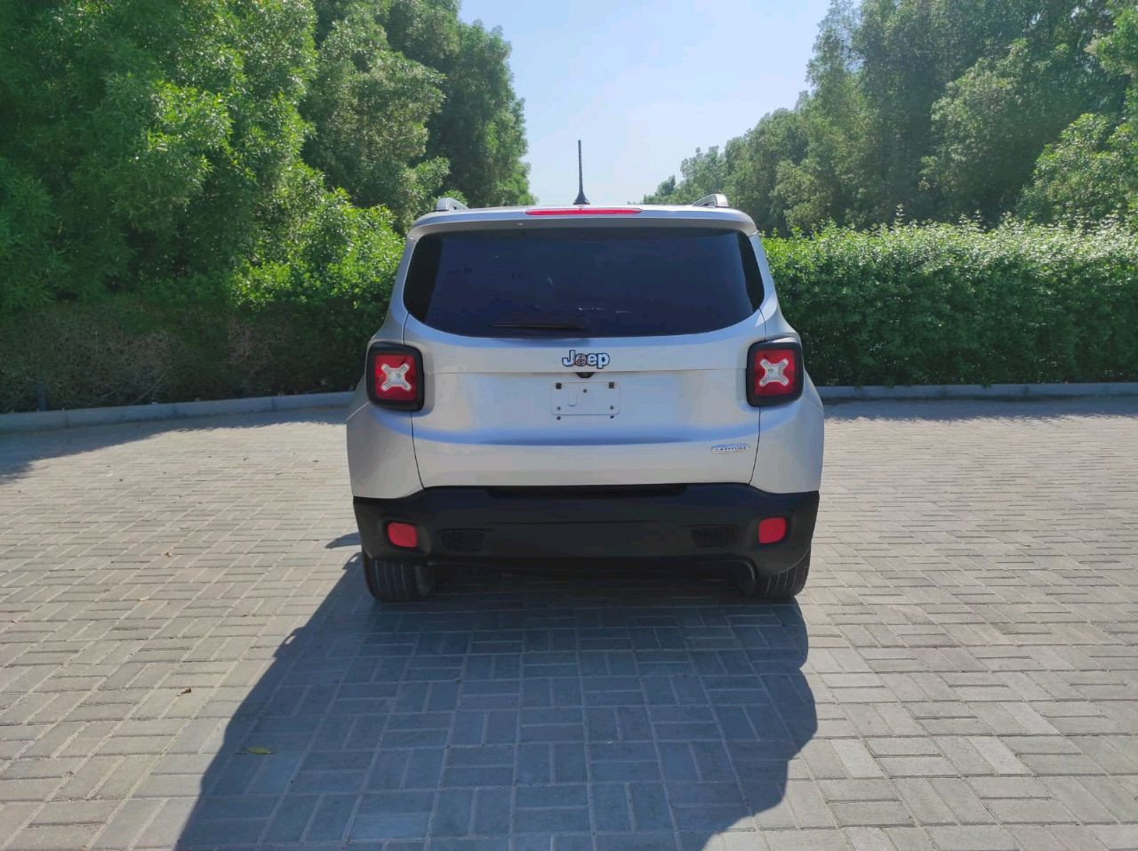 Jeep Renegade - Image 8