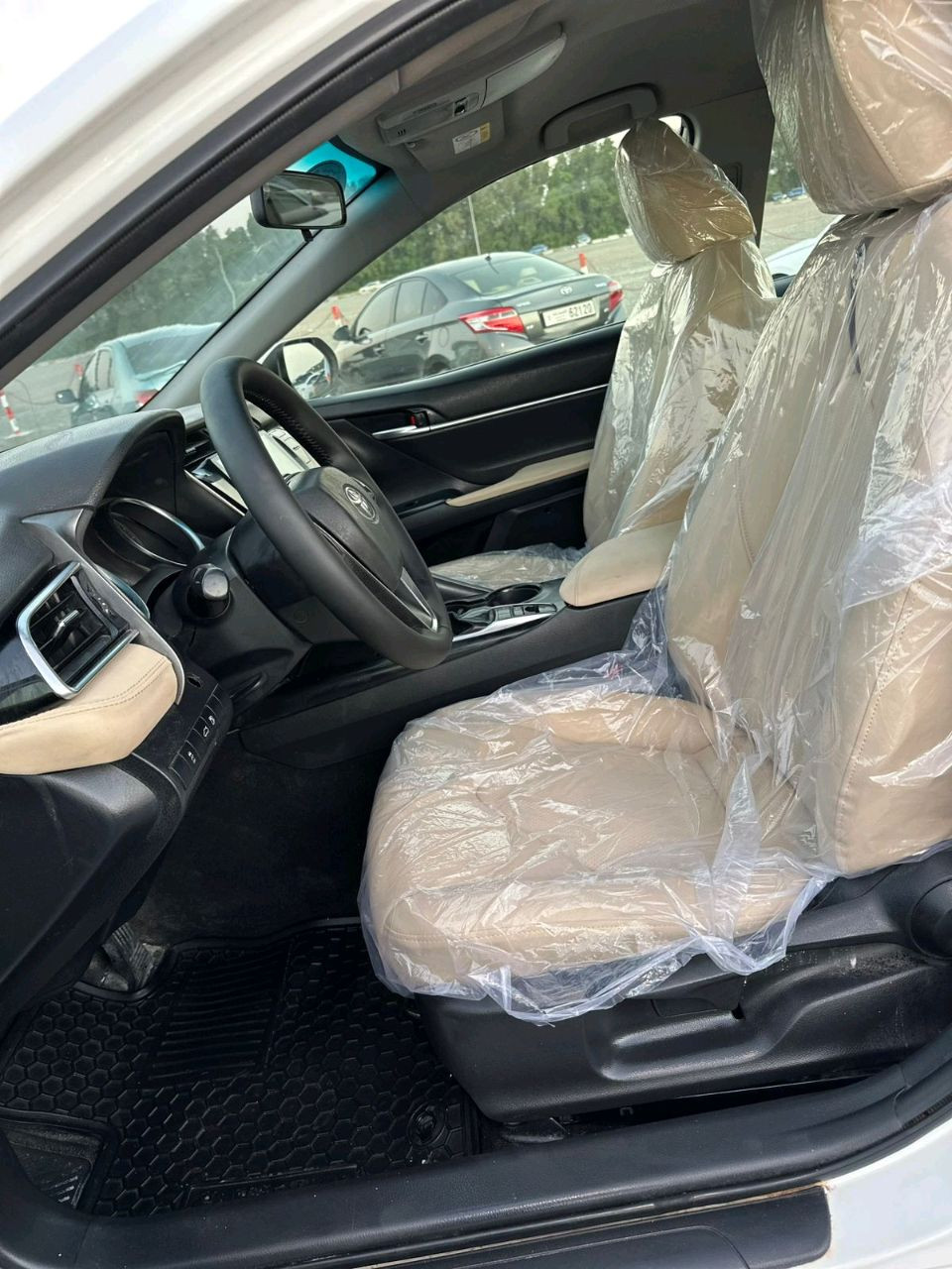 Toyota Camry - Image 7