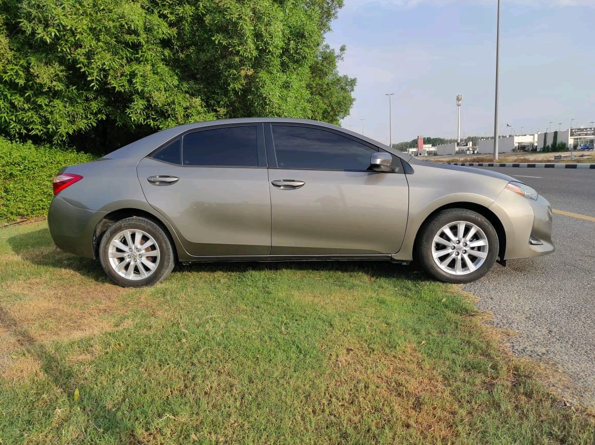 Toyota Corolla - Image 8