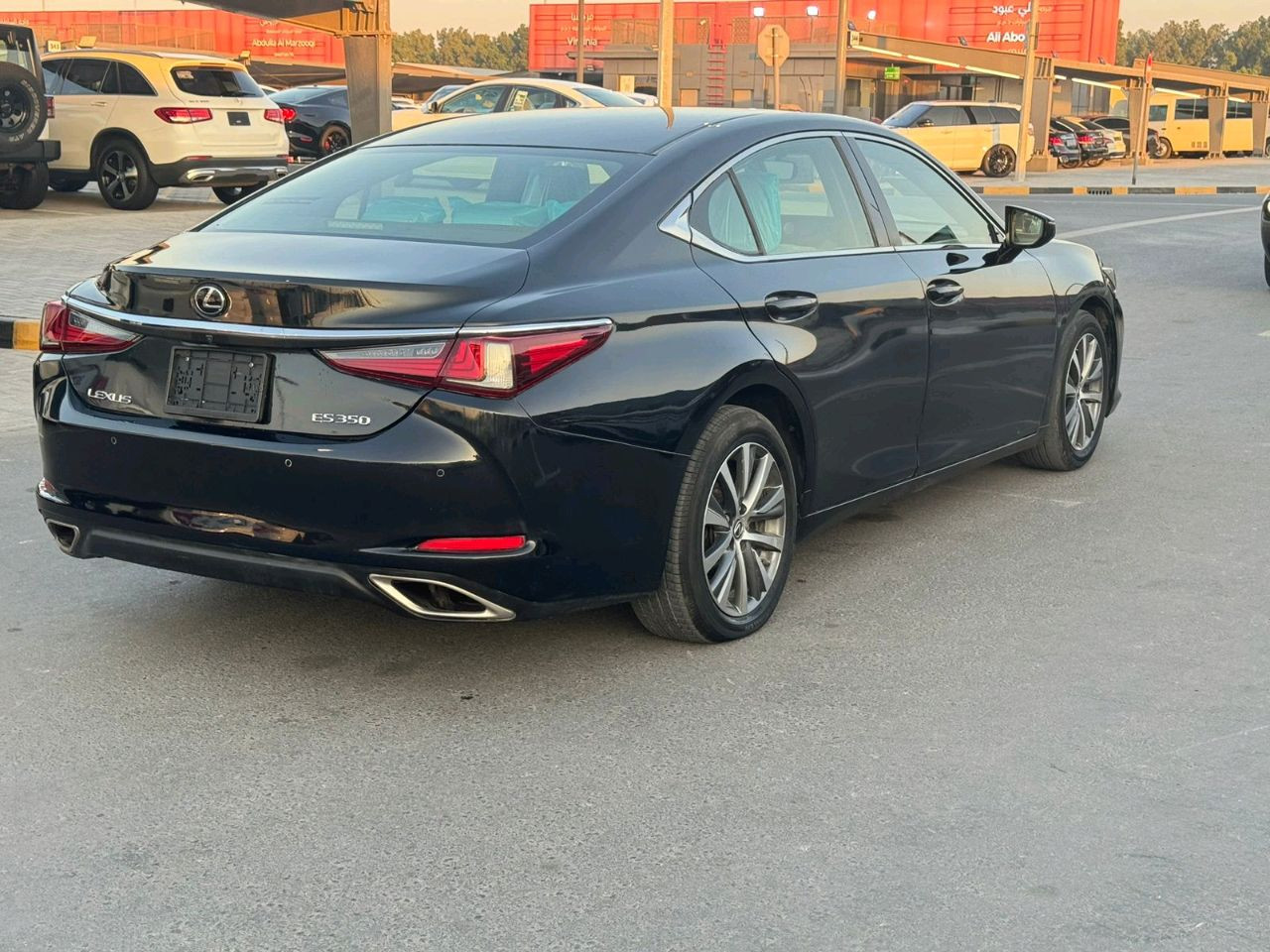 Lexus ES-Series - Image 5