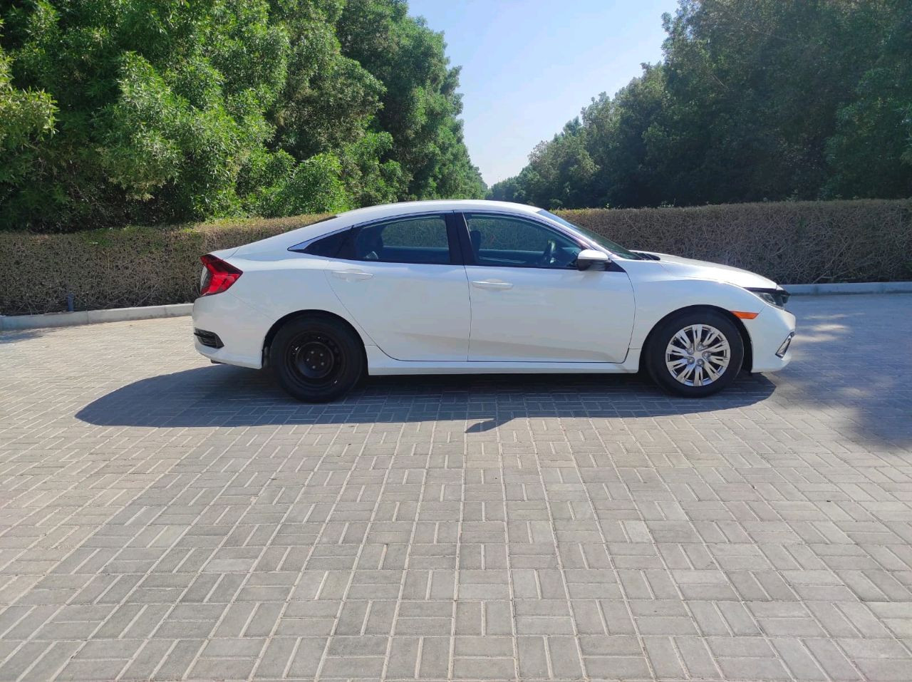 Honda Civic - Image 2