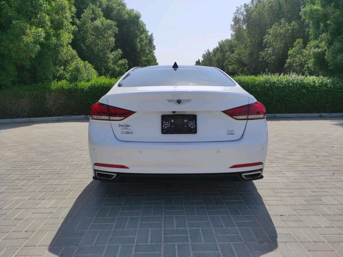 Genesis G 80 - Image 12