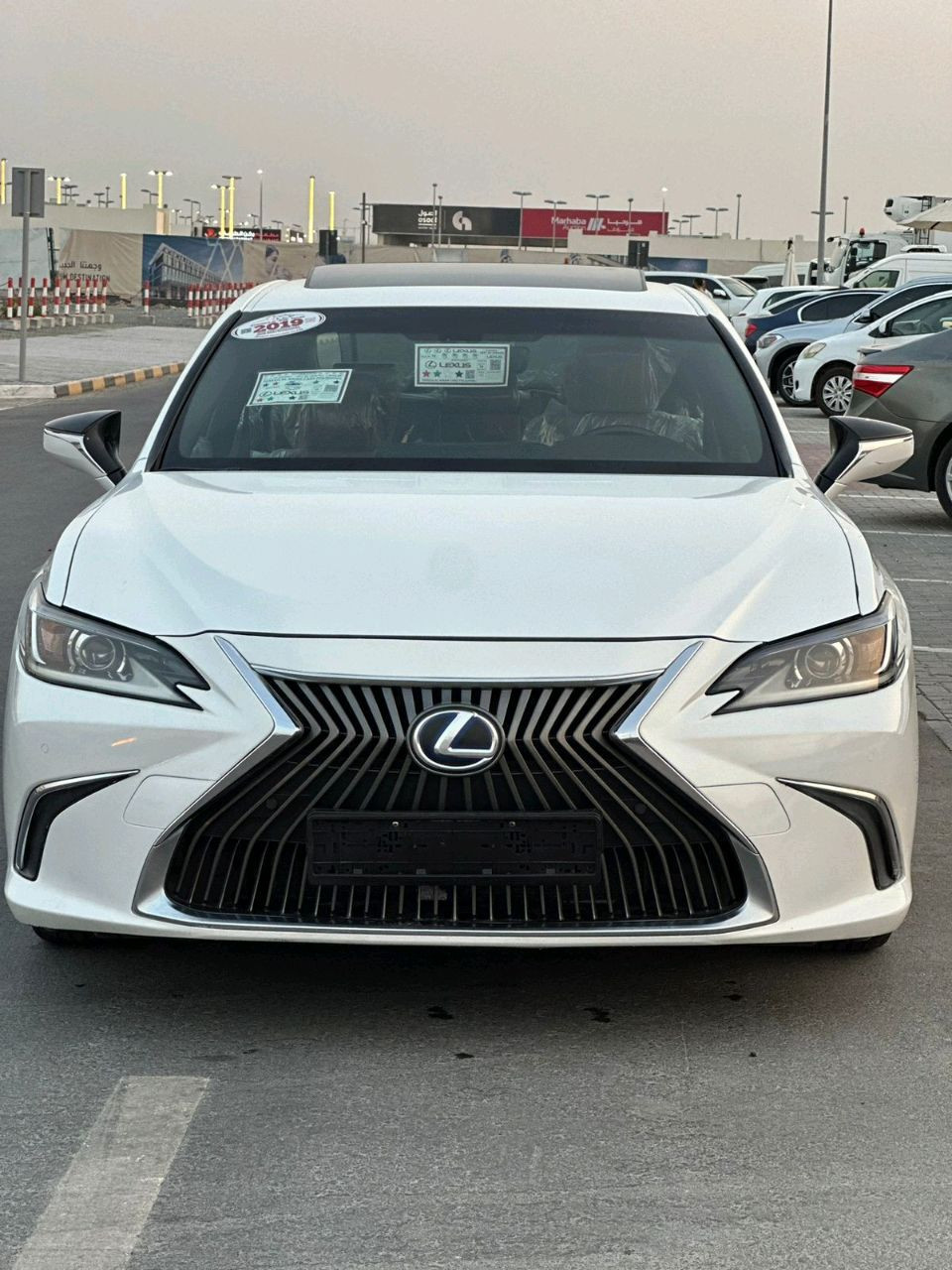 Lexus ES-Series - Image 8