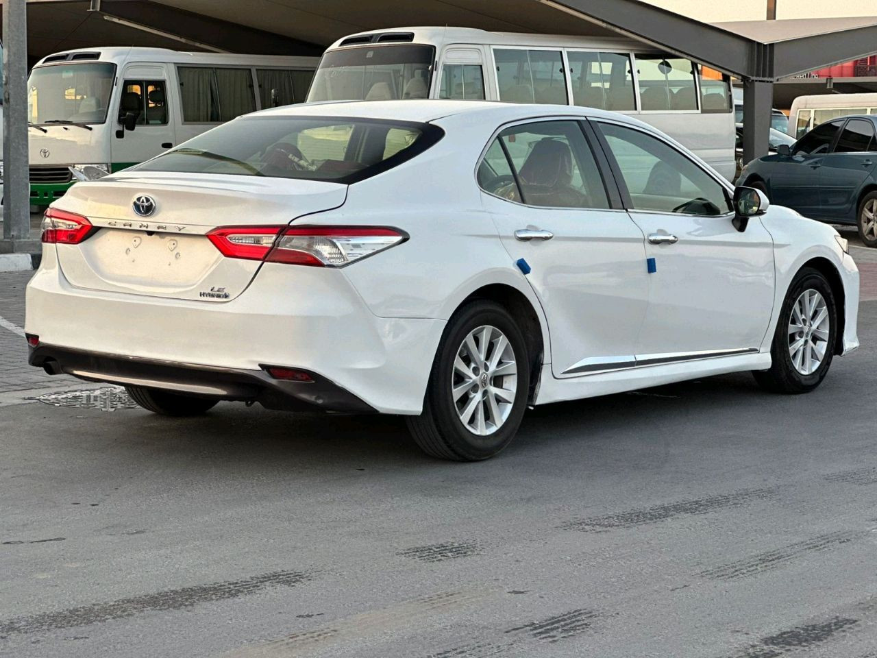 Toyota Camry - Image 3