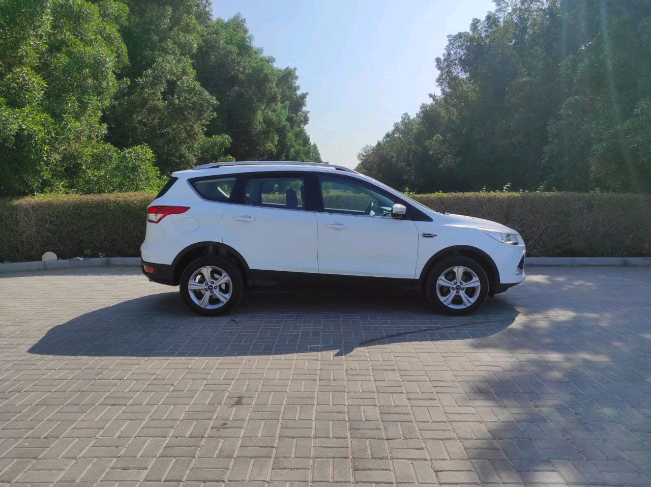Ford Escape - Image 7