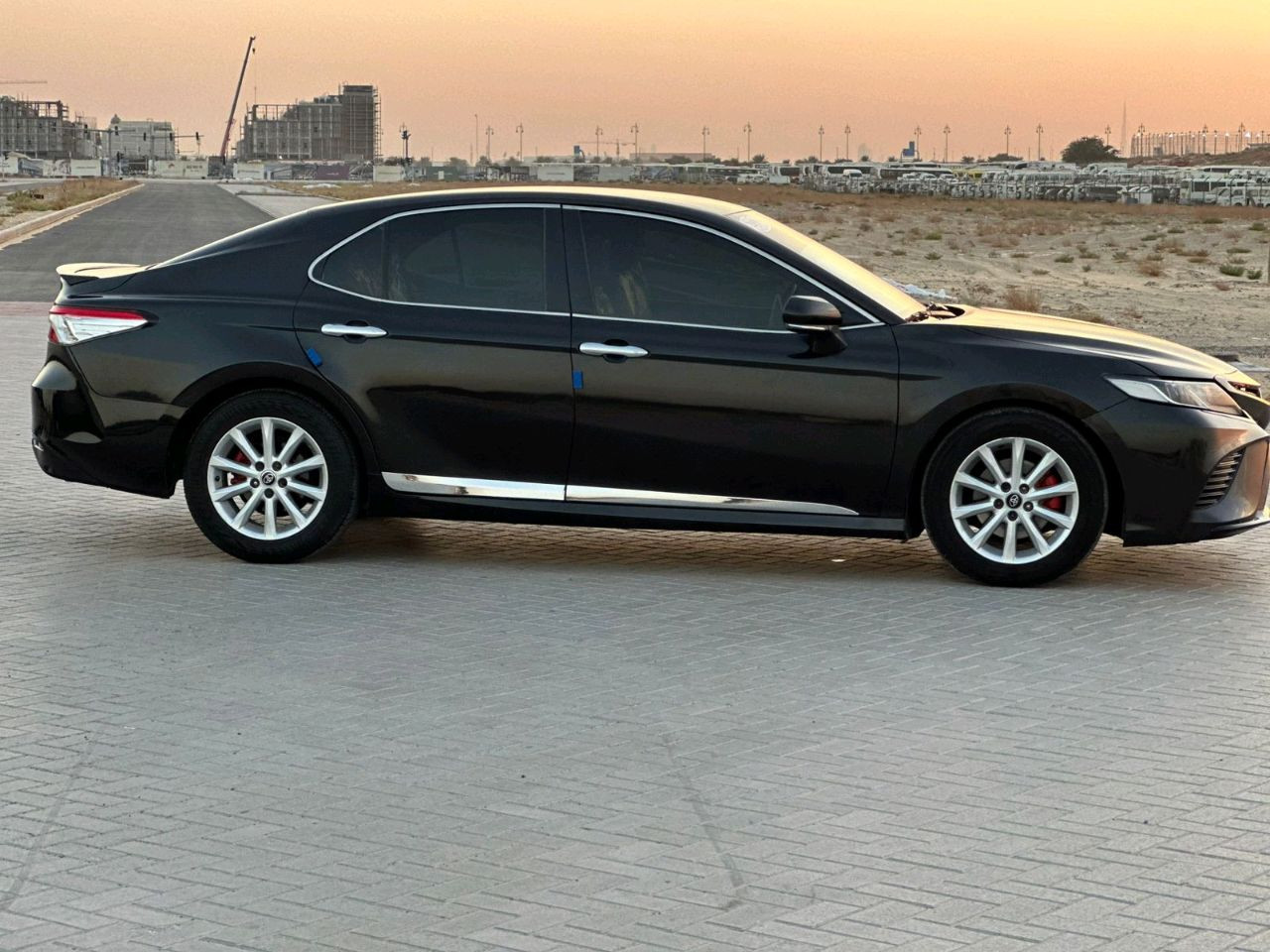Toyota Camry - Image 15