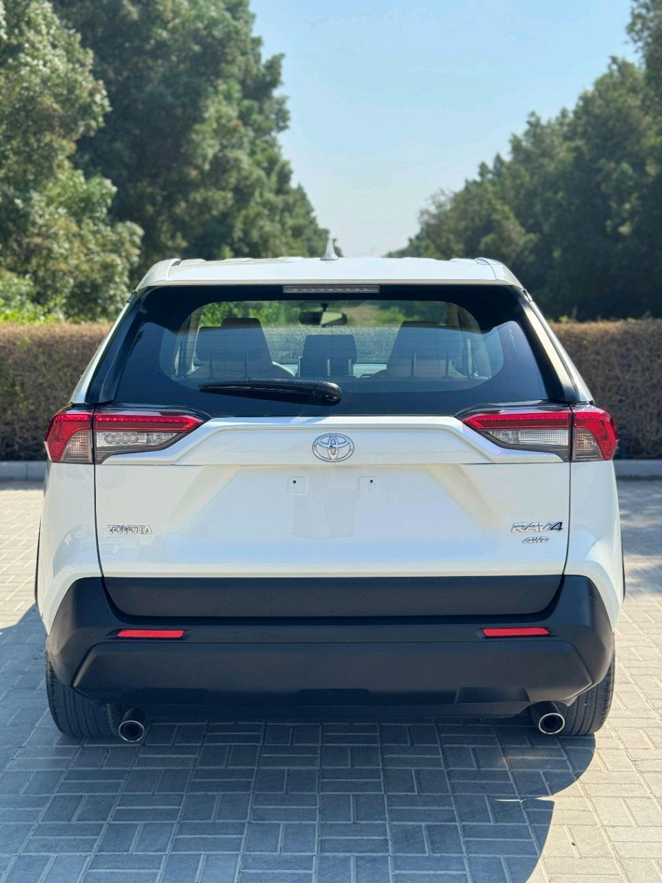Toyota Rav 4 - Image 8