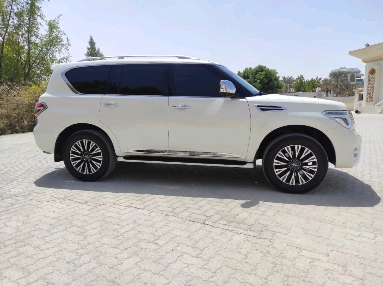 Nissan Patrol - Image 6