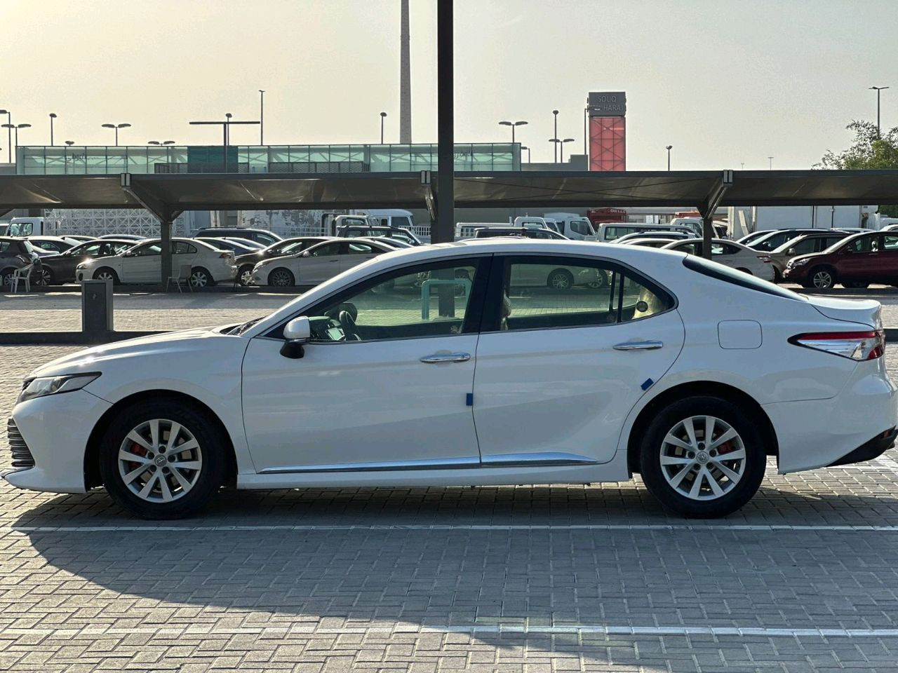 Toyota Camry - Image 9