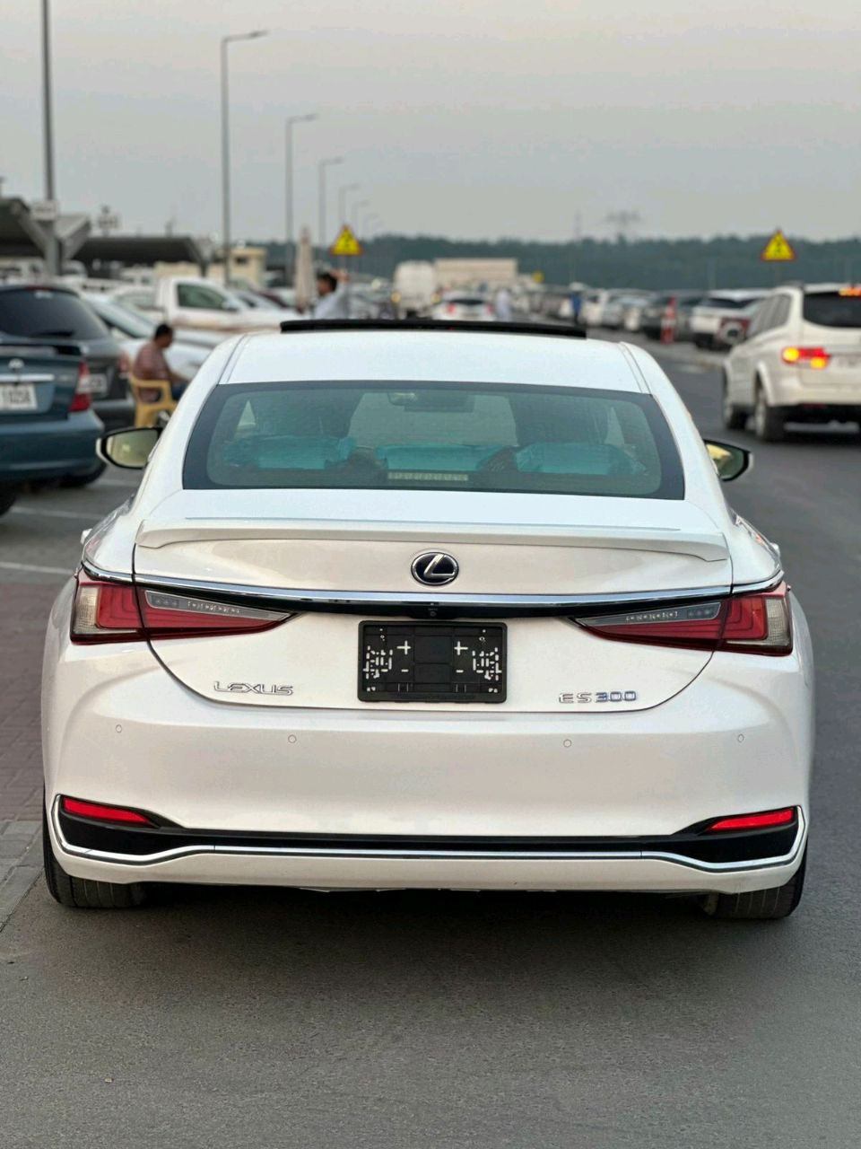 Lexus ES-Series - Image 3