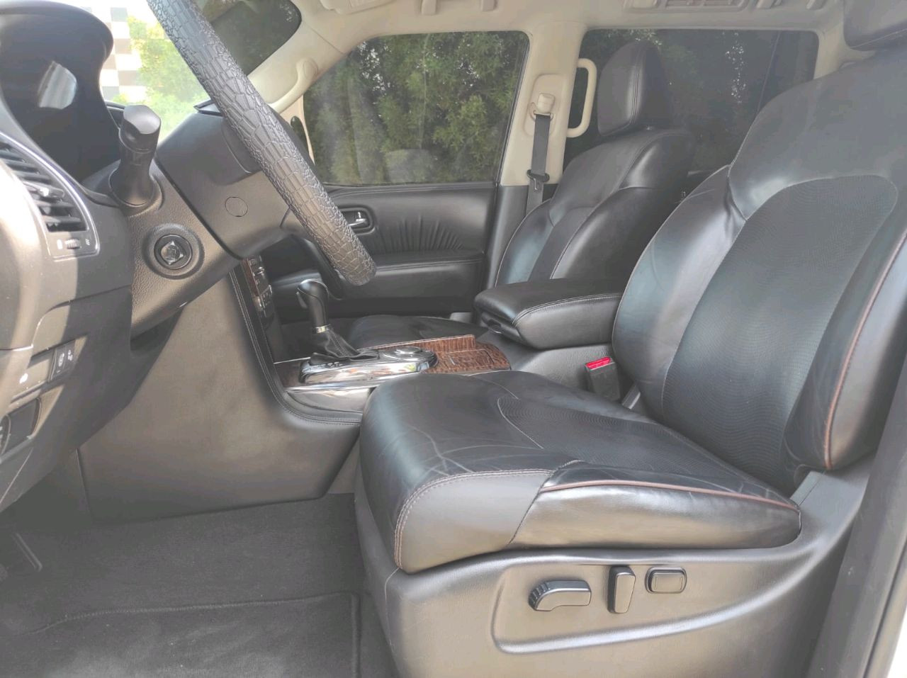 Nissan Armada - Image 7
