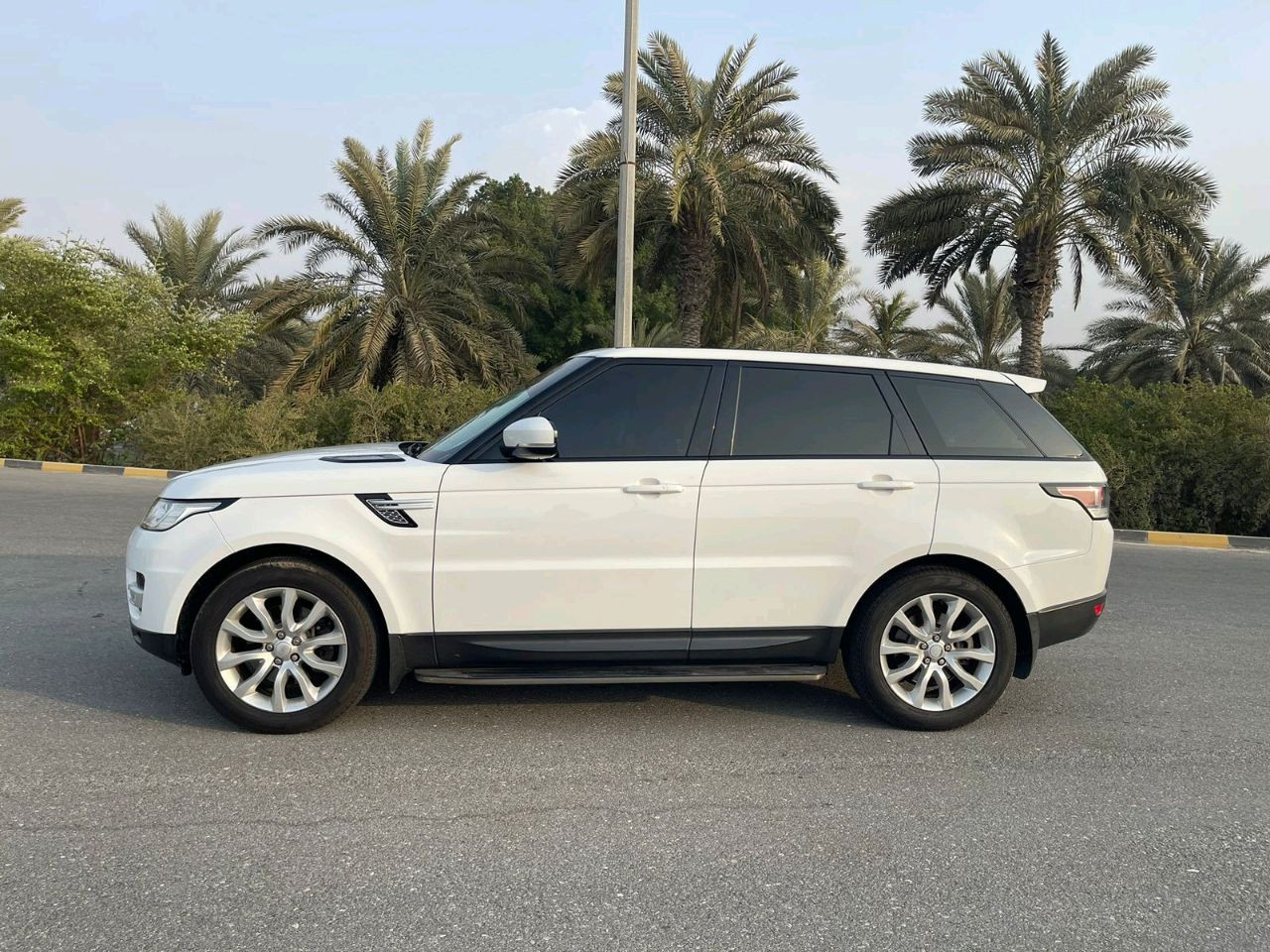 Range Rover Sport - Image 4