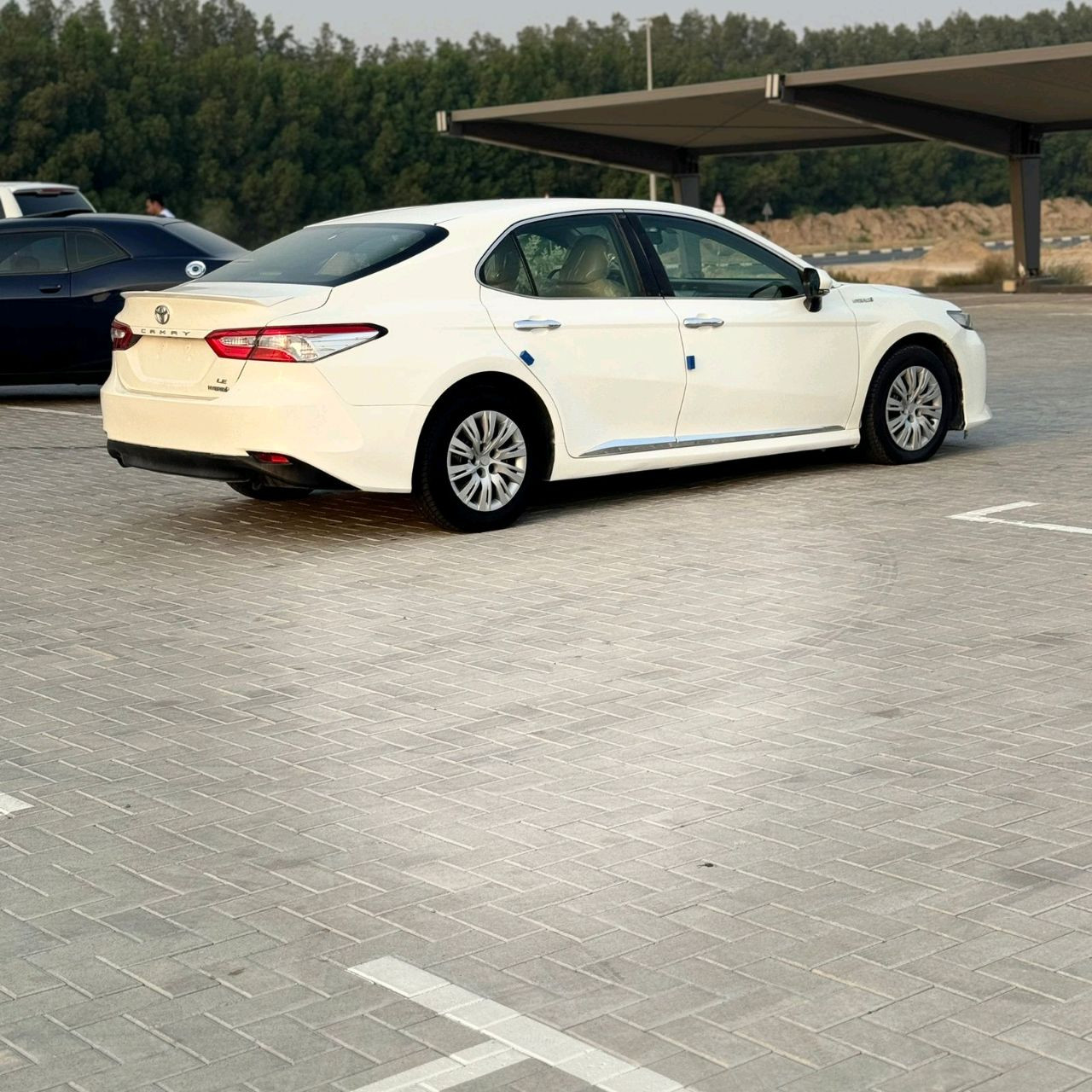 Toyota Camry - Image 5