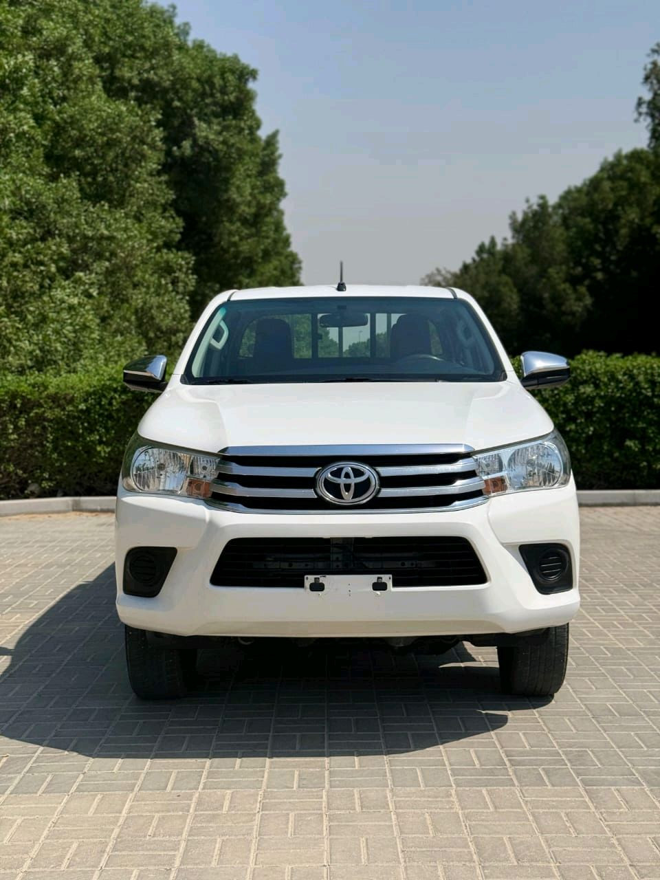Toyota Hilux - Image 6