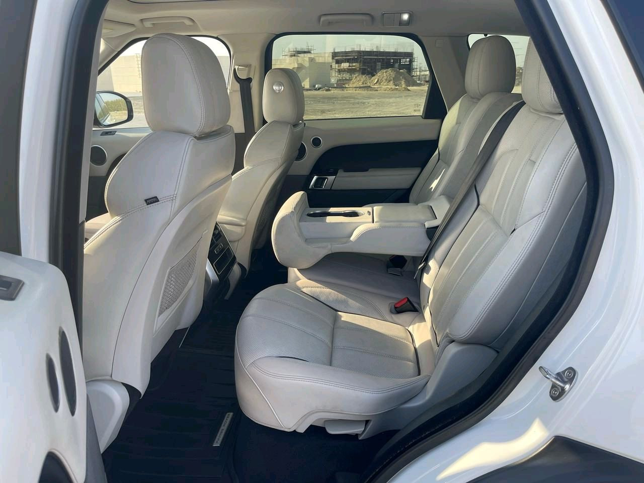 Range Rover Sport - Image 5