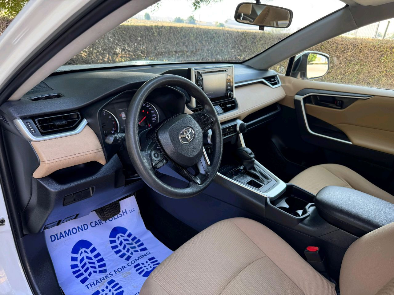 Toyota Rav 4 - Image 13