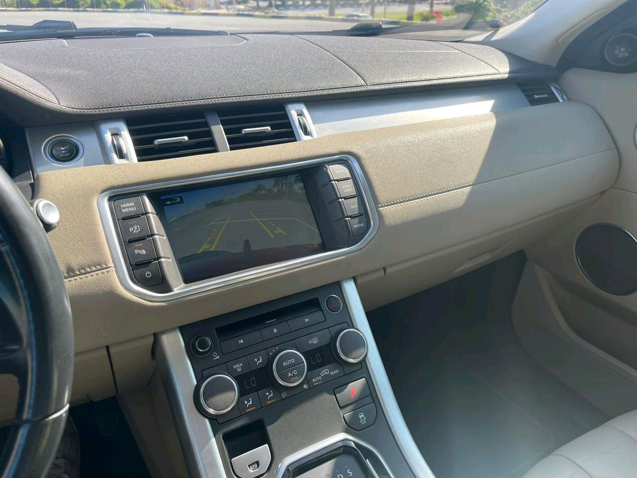 Range Rover Evoque - Image 3