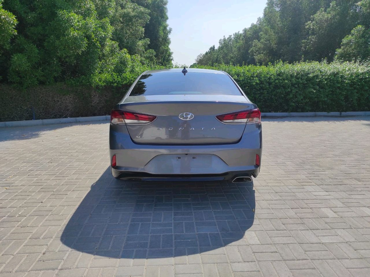 Hyundai Sonata - Image 5