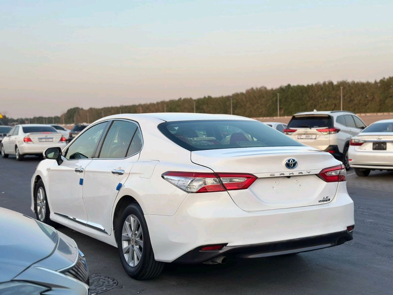 Toyota Camry - Image 10