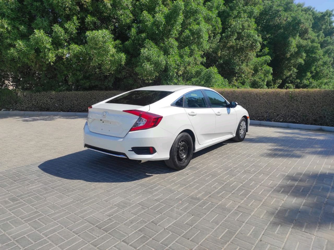 Honda Civic - Image 9