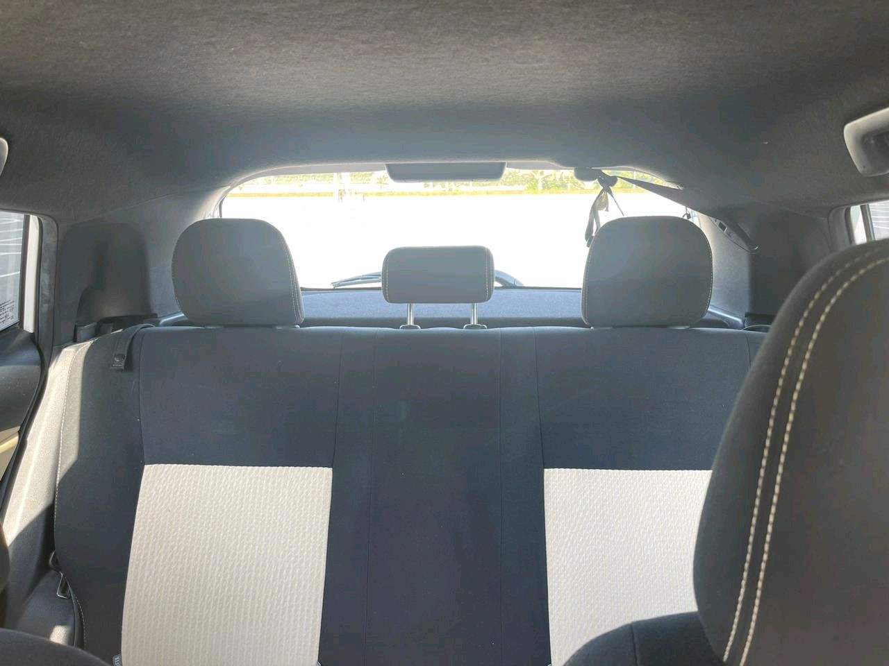 Toyota Yaris - Image 6