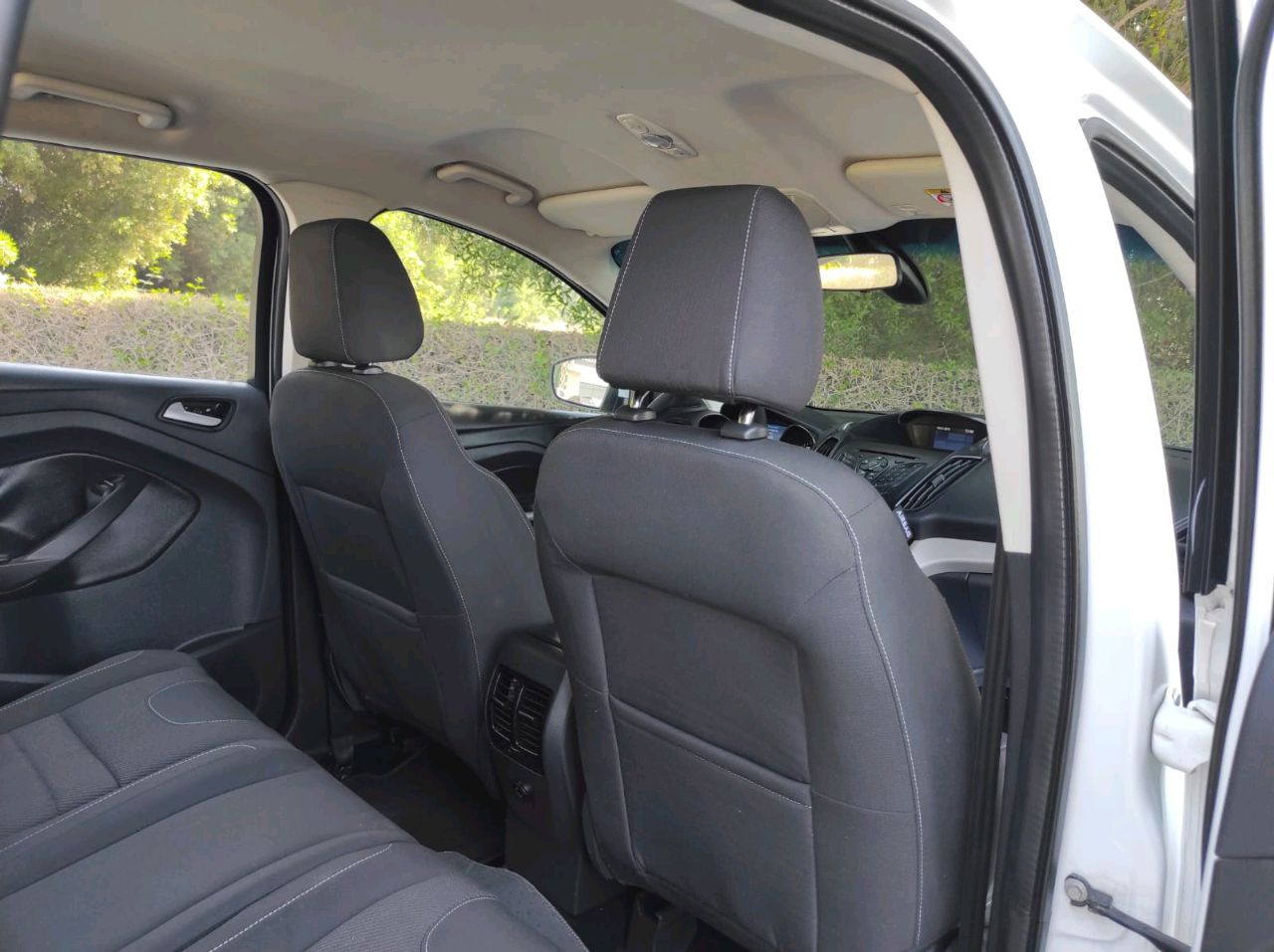 Ford Escape - Image 6