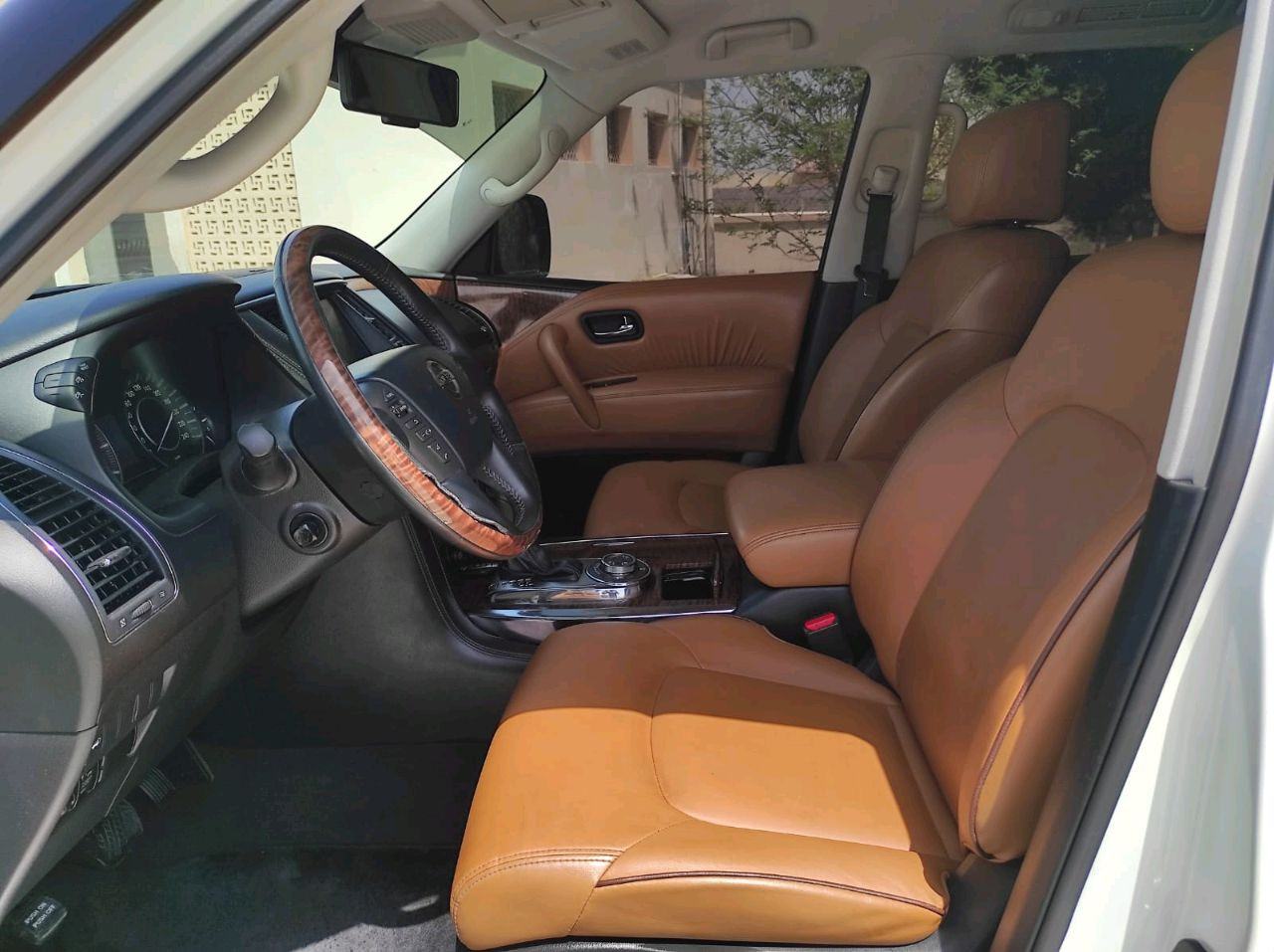 Nissan Patrol - Image 4