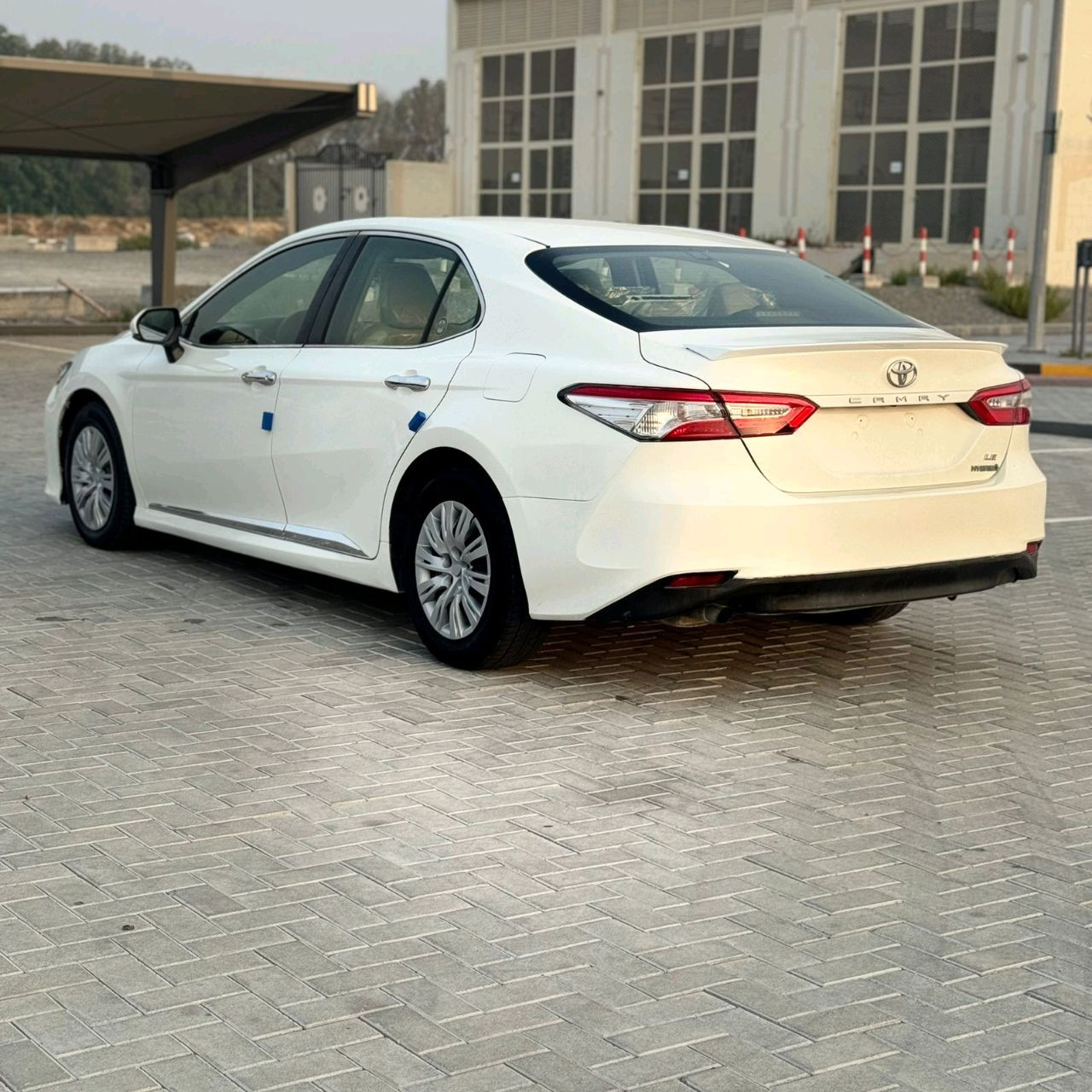 Toyota Camry - Image 19
