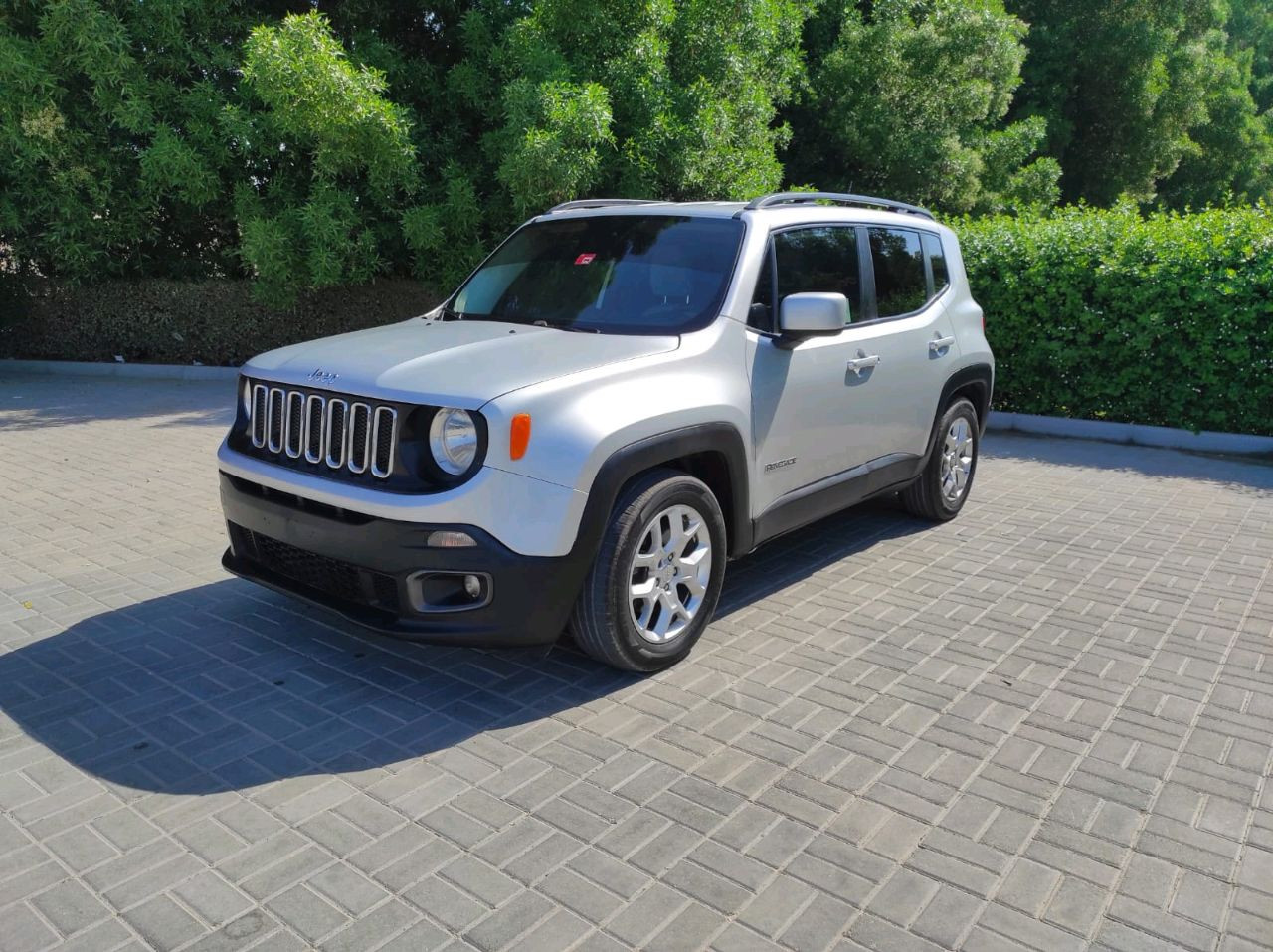 Jeep Renegade - Image 12