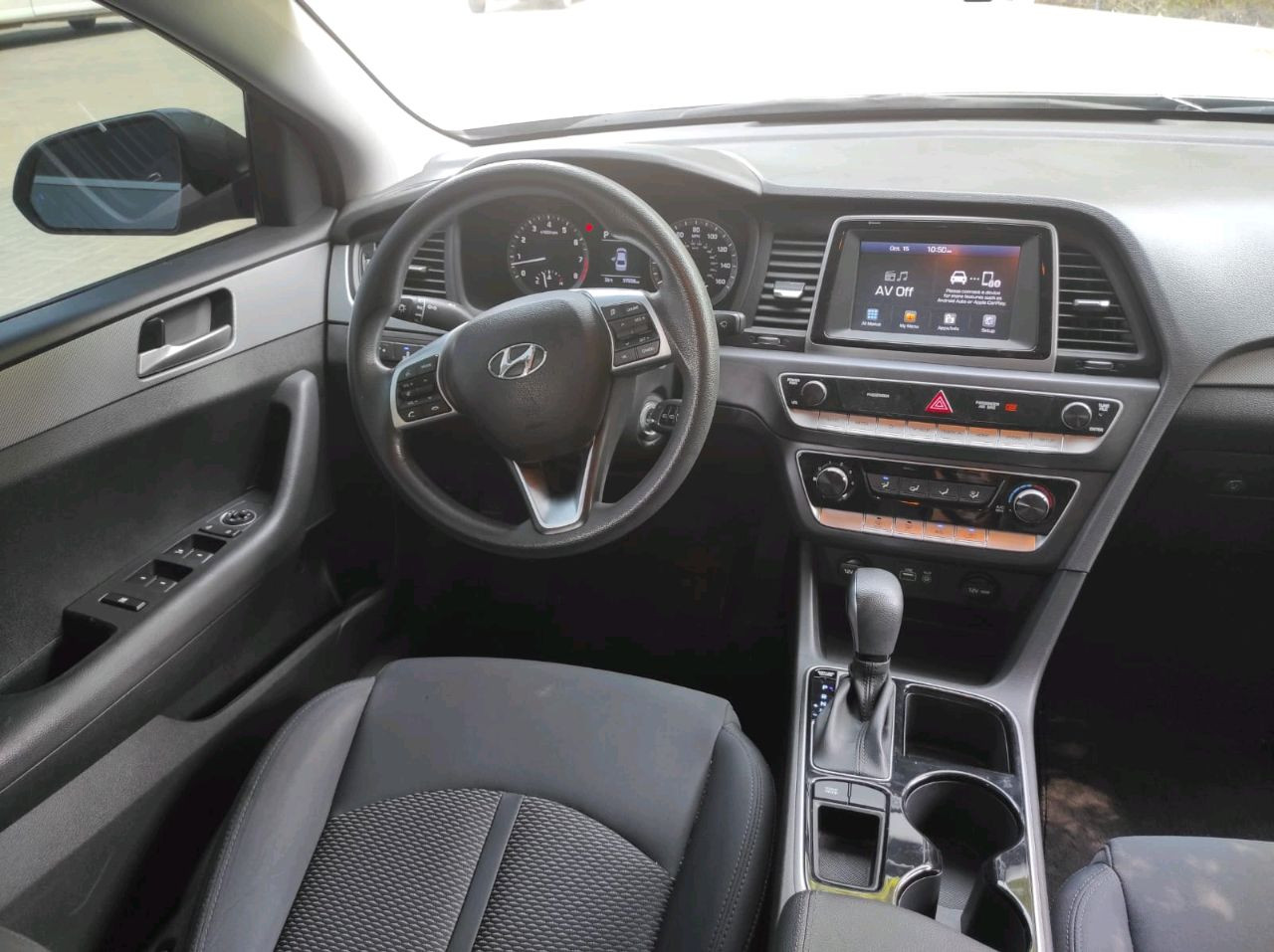 Hyundai Sonata - Image 6