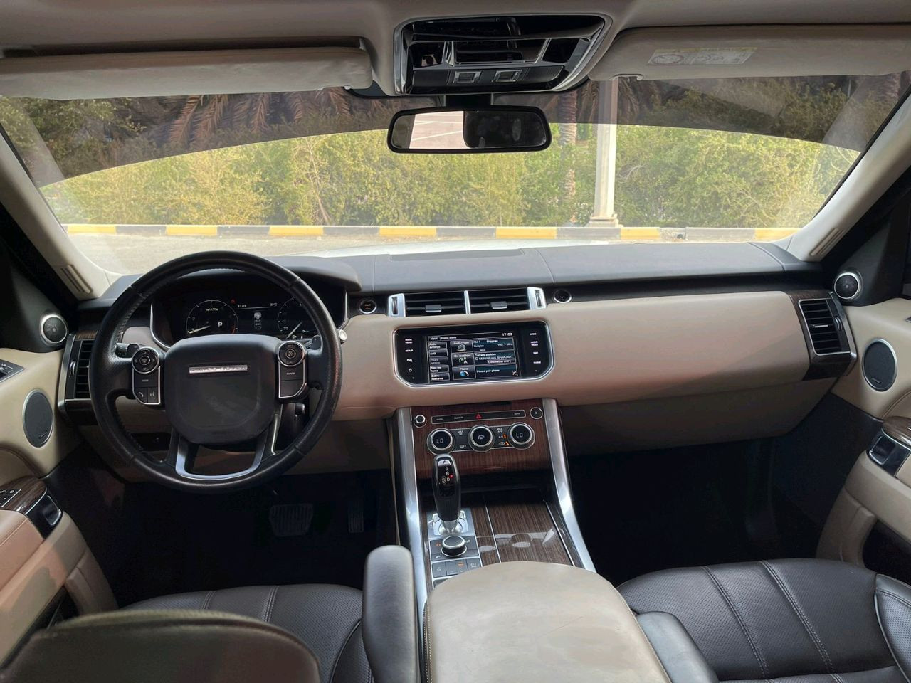 Range Rover Sport - Image 3