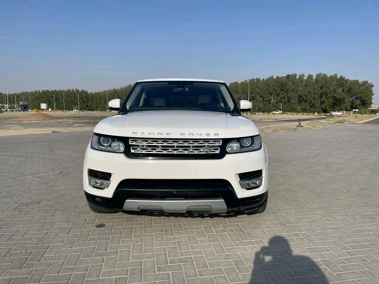 Range Rover Sport - Image 11