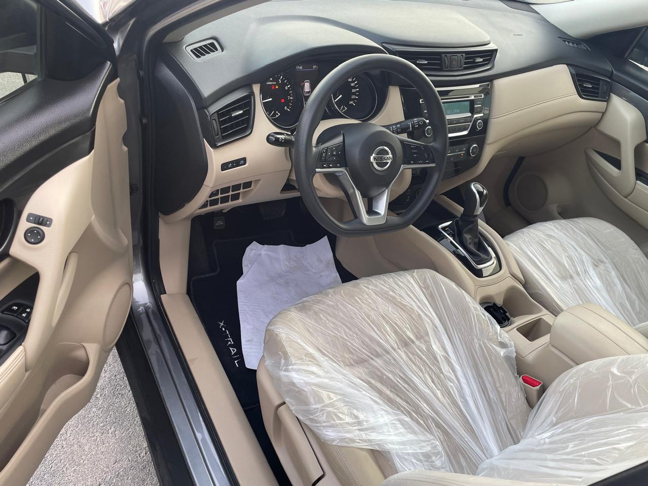 Nissan X-Trail - Image 2