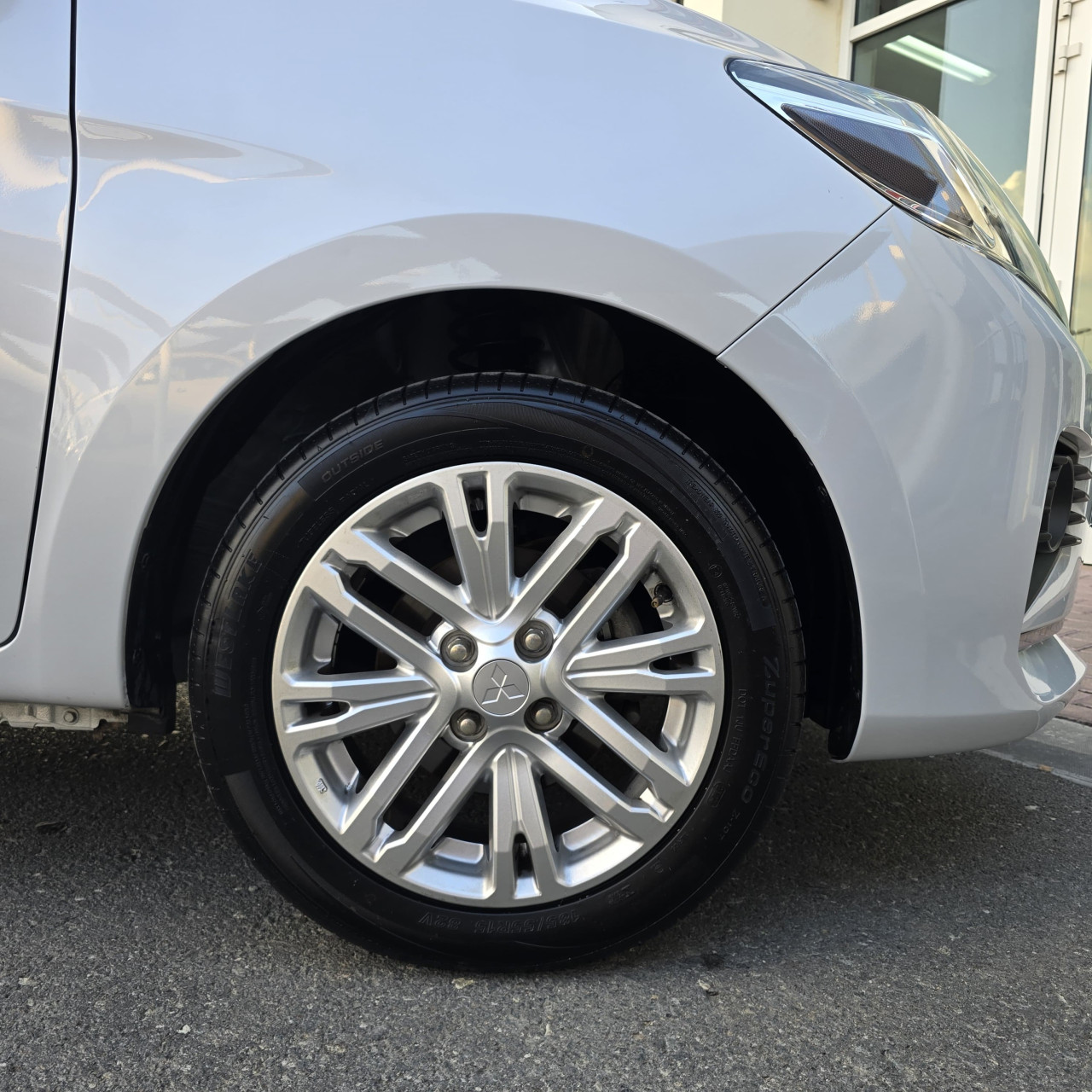 Mitsubishi Attrage - Image 6