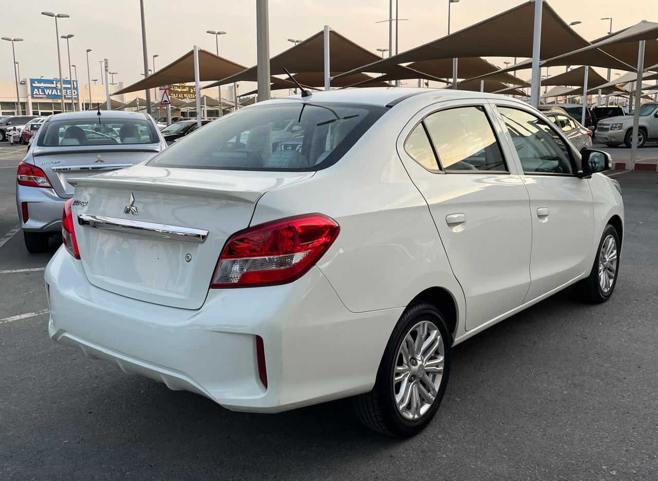 Mitsubishi Attrage - Image 5