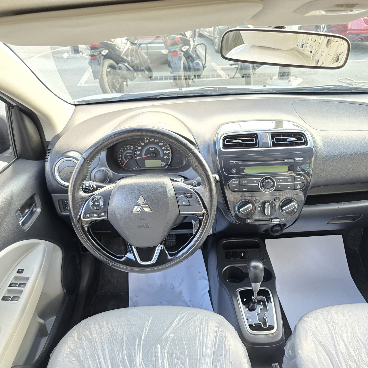 Mitsubishi Attrage - Image 7