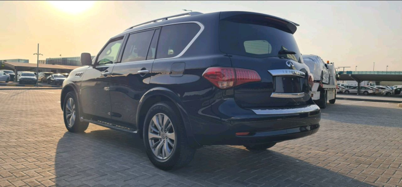 Infiniti QX80 - Image 8