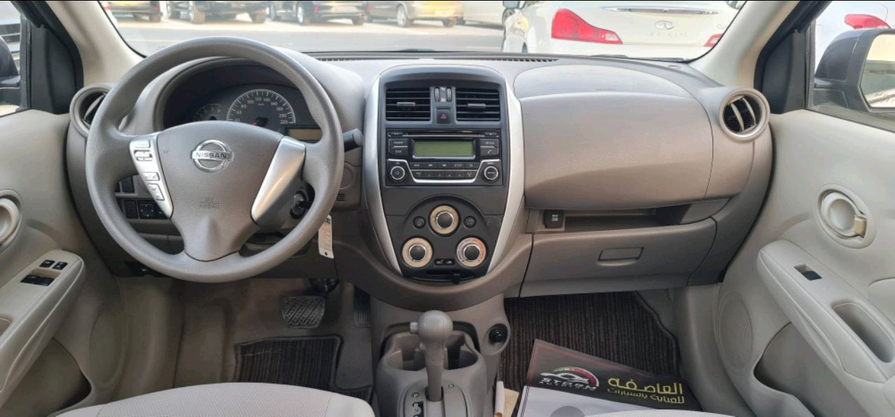 Nissan Sunny - Image 8