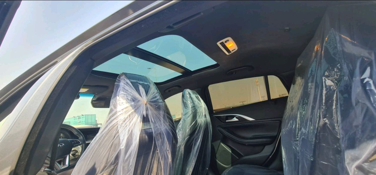 Infiniti Q30 - Image 7