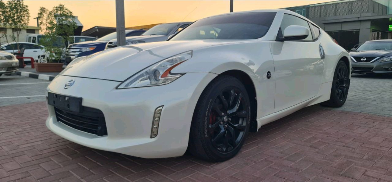 Nissan 370z - Image 4