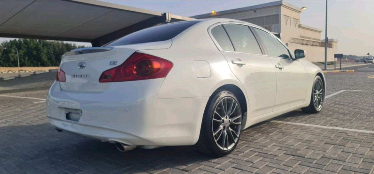 Infiniti G25 - Image 7