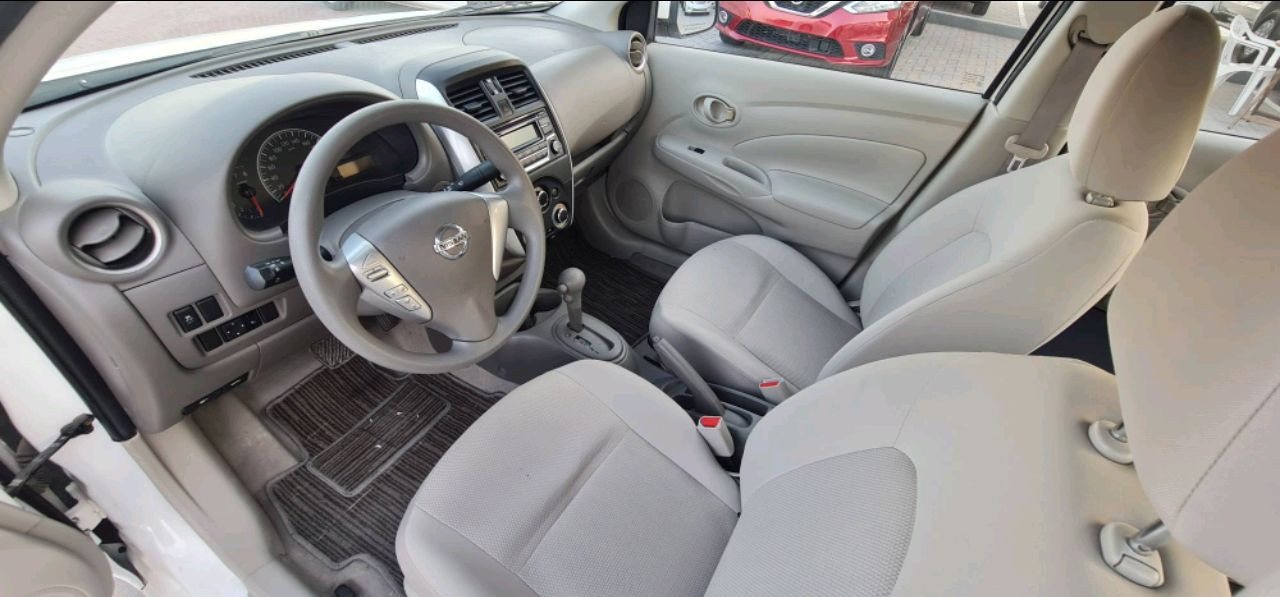 Nissan Sunny - Image 9