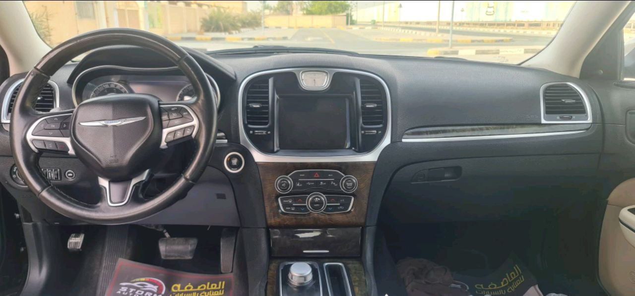 Chrysler 300M/300C - Image 4