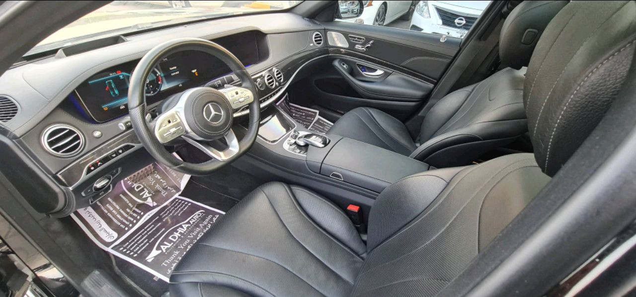 Mercedes Benz S-Class - Image 9