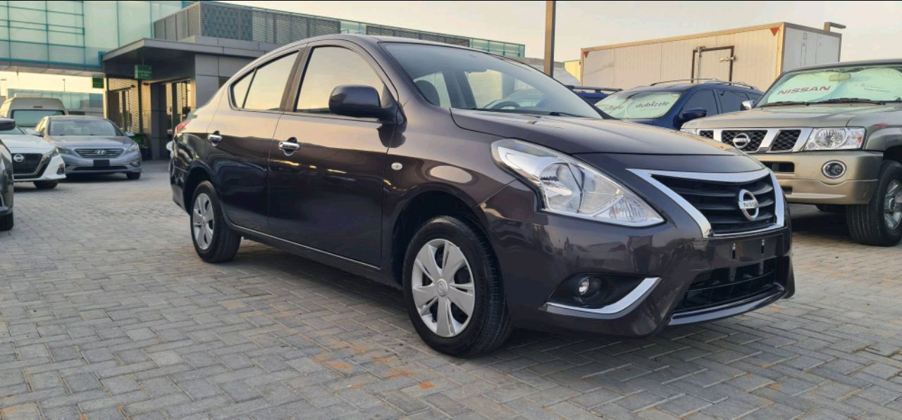 Nissan Sunny - Image 3